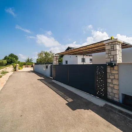 Leonardo House Novigrad Istria