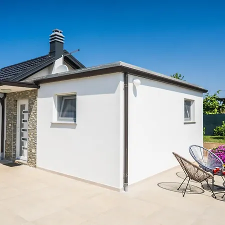 Leonardo House Holiday home Novigrad (Istria)